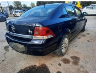 Opel Astra H Berlina  1 7 CDTI