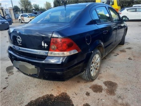 Opel Astra H Berlina  1 7 CDTI