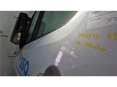 Puerta Delantera Izquierda Mercedes-Benz Sprinter II Kombi  2 1 311 / 313 / 314 / 316 CDI  [2 1 Ltr  - 95 kW CDI CAT ]