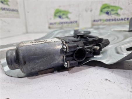 Elevalunas Electrico Delantero Derecho Hyundai ix35  1 7 Comfort 2WD [1 7 Ltr  - 85 kW CRDi CAT]