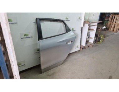 Puerta Trasera Izquierda Hyundai ix35  1 7 Comfort 2WD [1 7 Ltr  - 85 kW CRDi CAT]