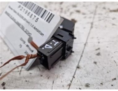 MANDO ELEVALUNAS TRASERO DERECHO Skoda Fabia  1 0 Ambition [1 0 Ltr  - 55 kW MPI]