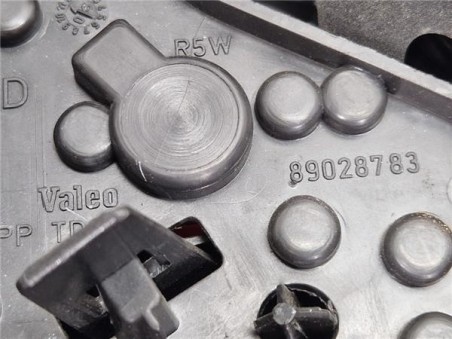 Piloto Trasero Derecho Toyota Avensis Berlina  2 2 D-4D Executive Berlina  [2 2 Ltr  - 110 kW D-4D CAT]