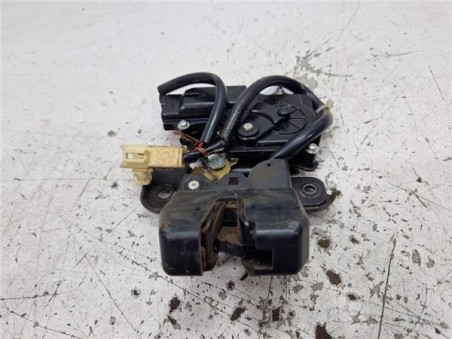 Cerradura Porton Toyota Avensis Berlina  2 0 D4-D Executive Berlina  [2 0 Ltr  - 85 kW D-CAT]