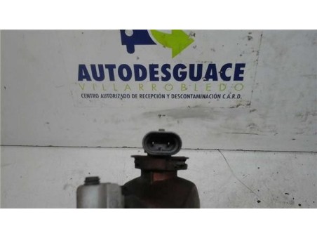 Faro Antiniebla Izquierdo BMW Serie 3 Berlina  2 0 320d [2 0 Ltr  - 100 kW 16V Diesel CAT]