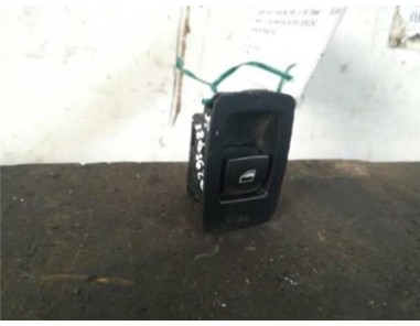 Botonera Puerta Delantera Derecha BMW Serie 3 Berlina  2 0 320d [2 0 Ltr  - 100 kW 16V Diesel CAT]