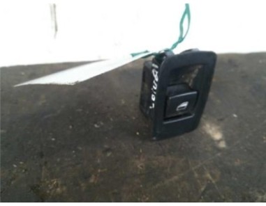 Botonera Puerta Trasera Derecha BMW Serie 3 Berlina  2 0 320d [2 0 Ltr  - 100 kW 16V Diesel CAT]