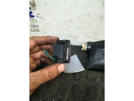 Botonera Puerta Delantera Derecha BMW Serie 3 Berlina  2 0 320d [2 0 Ltr  - 100 kW 16V Diesel CAT]