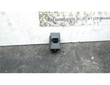 Botonera Puerta Trasera Izquierda BMW Serie 3 Touring  2 0 320d [2 0 Ltr  - 110 kW 16V Diesel CAT]