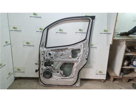 Puerta Delantera Derecha Nissan NV200 /Evalia  1 5 NV200 Combi Comfort [1 5 Ltr  - 81 kW dCi CAT]