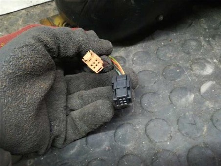 Retrovisor Derecho Citroen C3  1 4 HDi 70