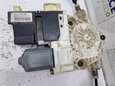 Elevalunas Electrico Delantero Derecho Citroen C4 Berlina  1 6 16V 2