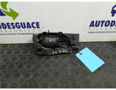 Manilla Interior Puerta Delantera Izquierda Citroen C4 Berlina  1 6 16V