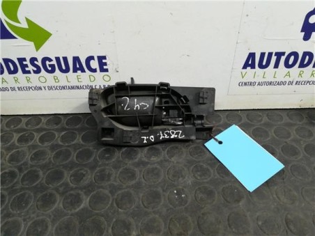 Manilla Interior Puerta Delantera Izquierda Citroen C4 Berlina  1 6 16V