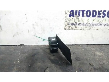 Botonera Puerta Trasera Derecha Citroen C4 Berlina  1 6 HDi FAP 