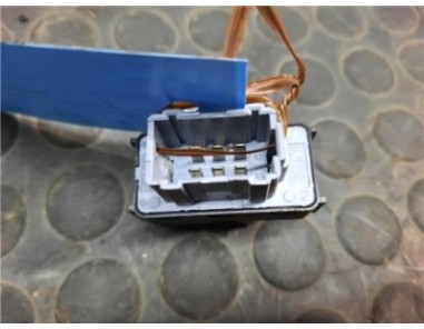Botonera Puerta Delantera Derecha Citroen C4 Cactus  1 6 e-HDi FAP 