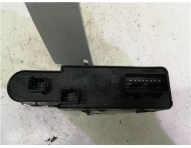 Botonera Puerta Delantera Izquierda Citroen C4 Berlina  1 6 HDi FAP 