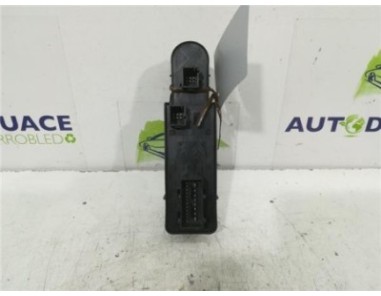 Botonera Puerta Delantera Izquierda Citroen C4 Berlina  1 6 HDi FAP 