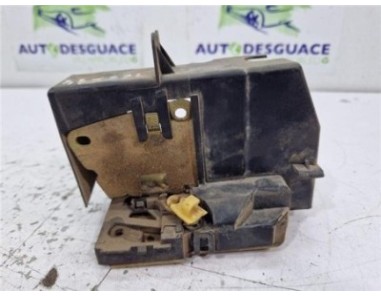 Cerradura Puerta Trasera Izquierda Renault Clio II Fase I  1 2 [1 2 Ltr  - 43 kW]