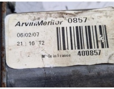 Elevalunas Electrico Delantero Derecho Renault Clio II Fase II  1 4 Authentique [1 4 Ltr  - 72 kW 16V]