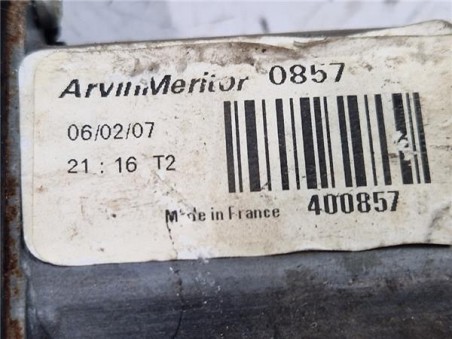 Elevalunas Electrico Delantero Derecho Renault Clio II Fase II  1 4 Authentique [1 4 Ltr  - 72 kW 16V]