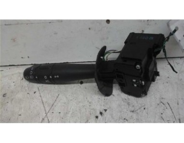 Mando De Luces Renault Clio II Fase II  1 2 Authentique [1 2 Ltr  - 55 kW 16V]