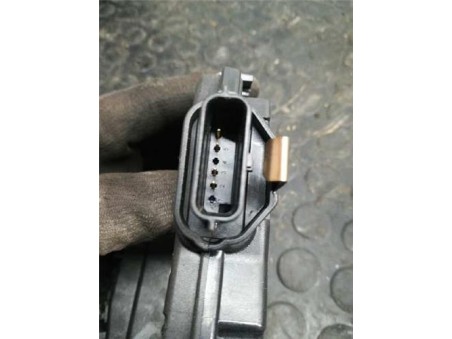 Cerradura Puerta Delantera Derecha Renault Clio IV  0 9 Business [0 9 Ltr  - 66 kW TCE Energy bivalent  Gasolina / GPL]