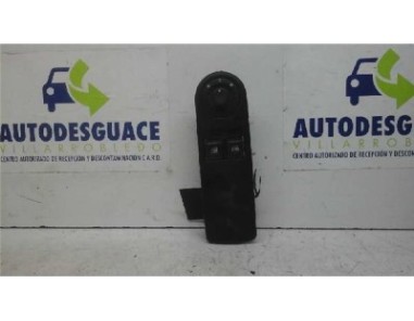 Botonera Puerta Delantera Izquierda Renault Clio IV  0 9 Business [0 9 Ltr  - 66 kW TCE Energy bivalent  Gasolina / GPL]