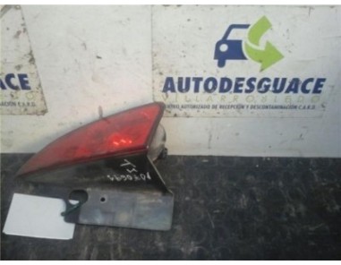 Piloto Antiniebla Trasero Izquierdo Renault Espace IV  3 0 Dynamique [3 0 Ltr  - 130 kW V6 dCi Turbodiesel CAT]