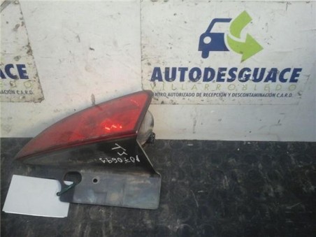 Piloto Antiniebla Trasero Izquierdo Renault Espace IV  3 0 Dynamique [3 0 Ltr  - 130 kW V6 dCi Turbodiesel CAT]