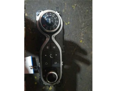 Mandos Climatizador Renault Clio IV  0 9 Business [0 9 Ltr  - 66 kW TCE Energy bivalent  Gasolina / GPL]