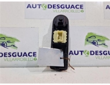 MANDO ELEVALUNAS DELANTERO IZQUIERDO Renault Clio IV  0 9 Business [0 9 Ltr  - 66 kW TCE Energy bivalent  Gasolina / GPL]