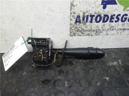 Mando De Luces Renault Laguna  2 2 D Anade [2 2 Ltr  - 83 kW Turbodiesel]