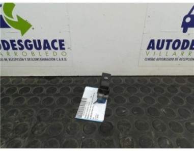 Botonera Puerta Delantera Derecha Renault Kangoo II  1 5 Authentique [1 5 Ltr  - 63 kW dCi Diesel CAT]