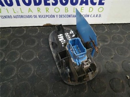 Botonera Puerta Delantera Derecha Renault Kangoo II  1 5 Authentique [1 5 Ltr  - 50 kW dCi Diesel]