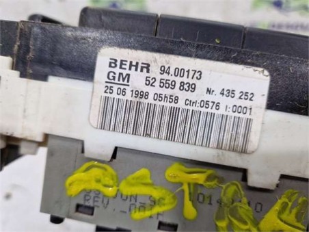 Mandos Calefaccion / Aire Acondicionado Opel Astra G Caravan  1 6 16V