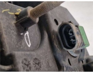 Faro Antiniebla Derecho Peugeot 407  2 0 HDi 135