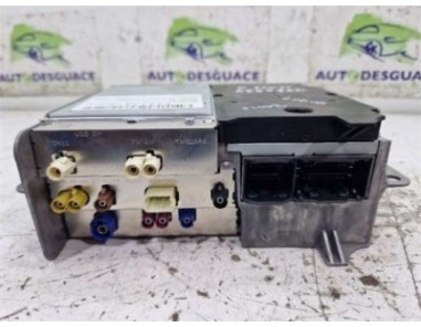 Radio / Cd Mercedes-Benz Clase A  2 0 A 200 d  [2 0 Ltr  - 110 kW CDI CAT]