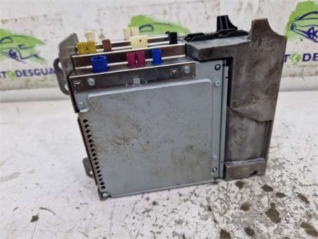 Radio / Cd Mercedes-Benz Clase A  2 0 A 200 d  [2 0 Ltr  - 110 kW CDI CAT]
