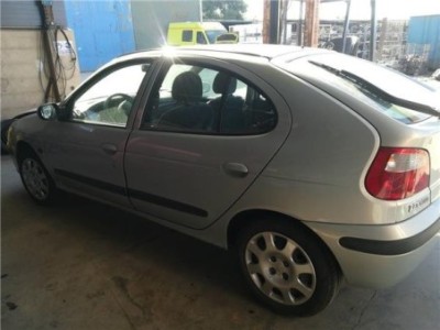 Renault MEGANE I FASE 2 BERLINA 1 9 dCi D  2