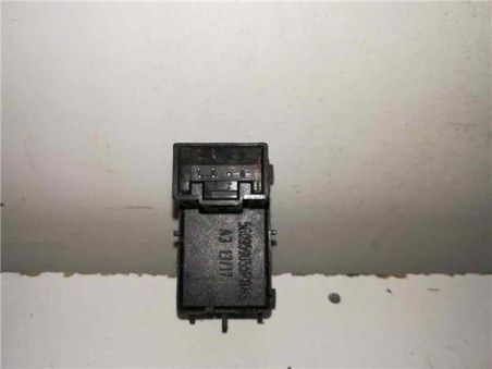 Botonera Puerta Delantera Derecha Seat Ibiza  1 0 Style [1 0 Ltr  - 70 kW TSI]