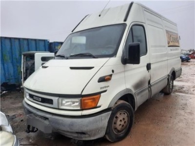 Piloto Trasero Izquierdo Iveco Daily Furgón  2 3 35 - S 12 Caja cerrada  largo  techo elevado [2 3 Ltr  - 85 kW Diesel] 2