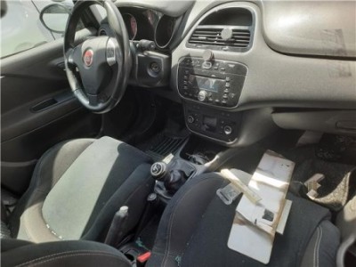 Fiat PUNTO / GRANDE PUNTO  1 2 2
