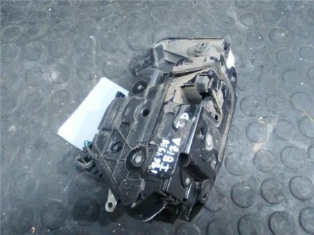 Cerradura Puerta Trasera Derecha Seat Ibiza Berlina  1 9 TDI