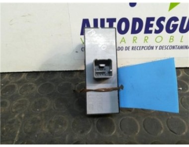 Botonera Puerta Delantera Izquierda Seat Ibiza Berlina  1 6 TDI