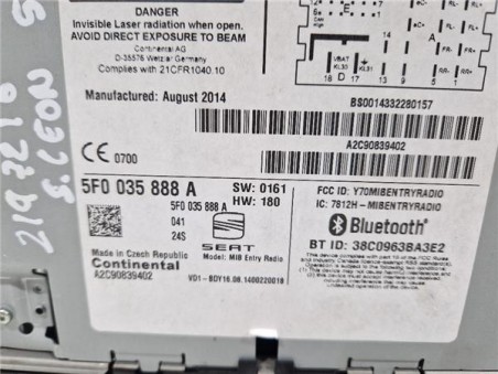 Radio / Cd Seat Leon  1 4 Reference [1 4 Ltr  - 81 kW TGI bivalent  Gasolina / GNC]