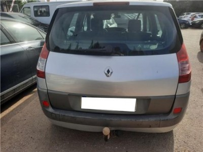 Renault Scenic II  1 9 dCi  2