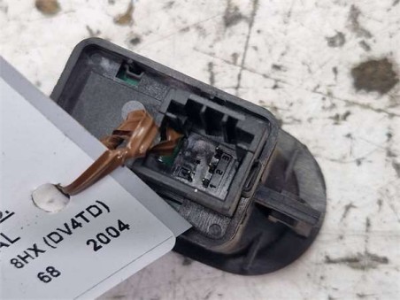 MANDO ELEVALUNAS DELANTERO DERECHO Citroen C3  1 4 HDi