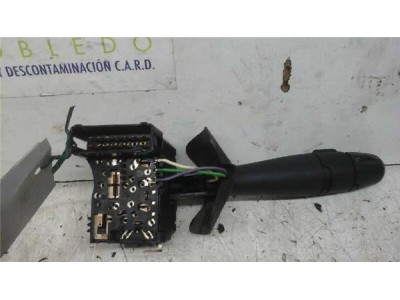 Mando De Luces Renault Clio II Fase II  1 2 Authentique [1 2 Ltr  - 55 kW 16V]