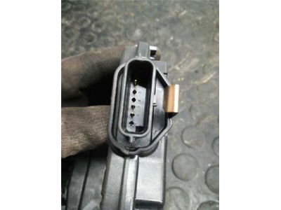Cerradura Puerta Delantera Derecha Renault Clio IV  0 9 Business [0 9 Ltr  - 66 kW TCE Energy bivalent  Gasolina / GPL]